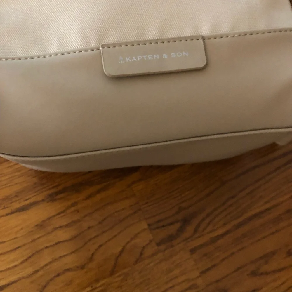 Kapten & Son Taupe vegan backpack/purse - Picture 2 of 5
